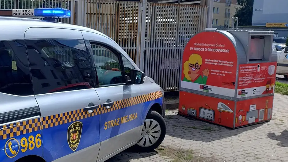 Zgłoszenie o uwięzionym kocie okazało się alarmem fałszywym