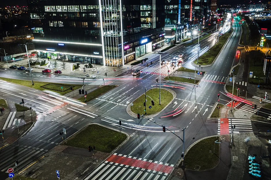 Nowe zmiany w sygnalizacji świetlnej w Oliwie usprawniają ruch na Grunwaldzkiej