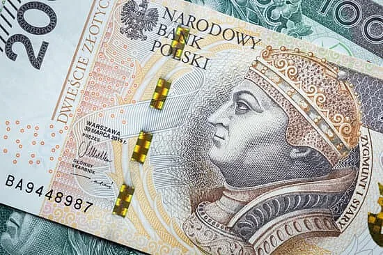 Policja poszukuje właściciela zgubionej gotówki