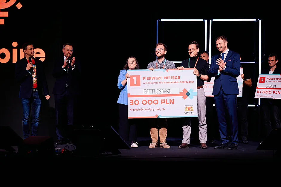 Zwycięzcy konkursów startupowych podczas Infoshare 2026