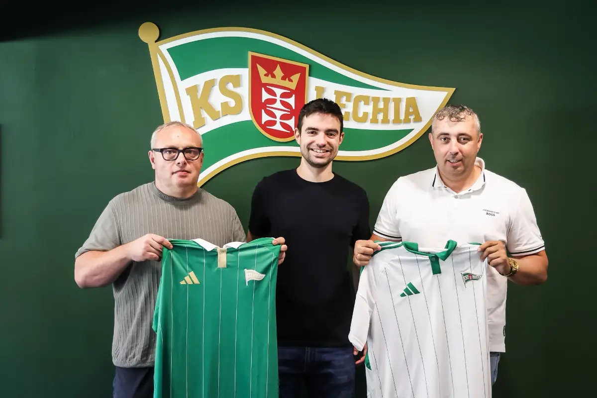 Firma LVT kontynuuje współpracę z Lechią Gdańsk do sezonu 2026/2027