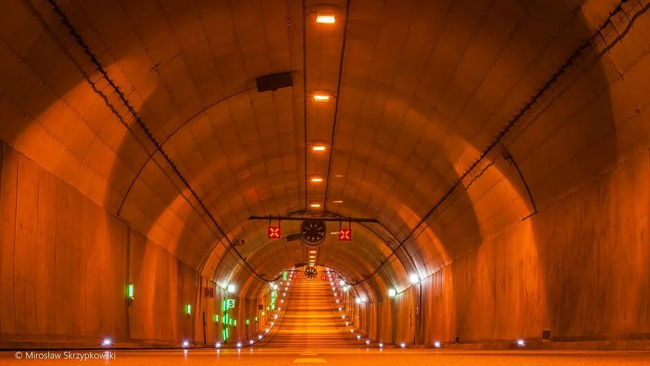 10-letnia eksploatacja tunelu drogowego pod Martwą Wisłą w Gdańsku – doświadczenia i wyzwania