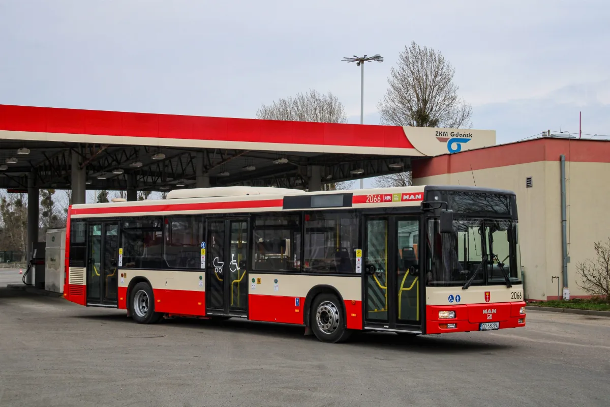 Wycieczka po Gdańsku zabytkowymi autobusami - GAiT zaprasza