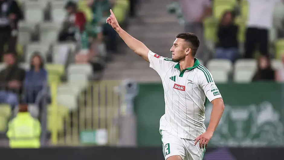 Lechia Gdańsk pokonała Stal Mielec 7:1. Artur Szach w roli głównej