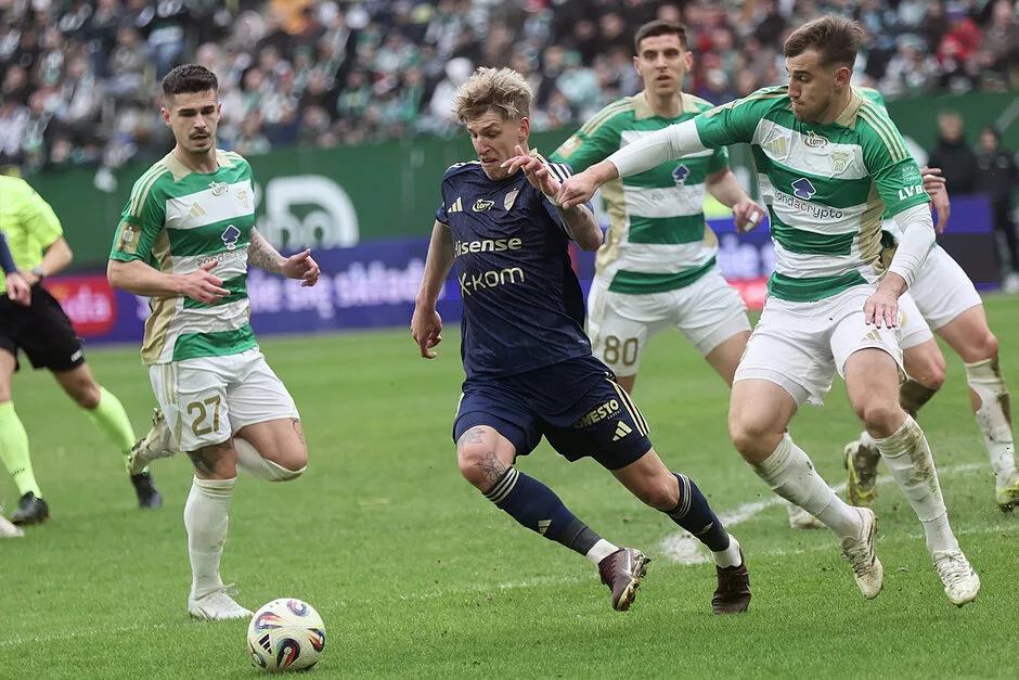 Lechia - Raków 1:2. Czy Lechia zmierza w kierunku strefy spadkowej?