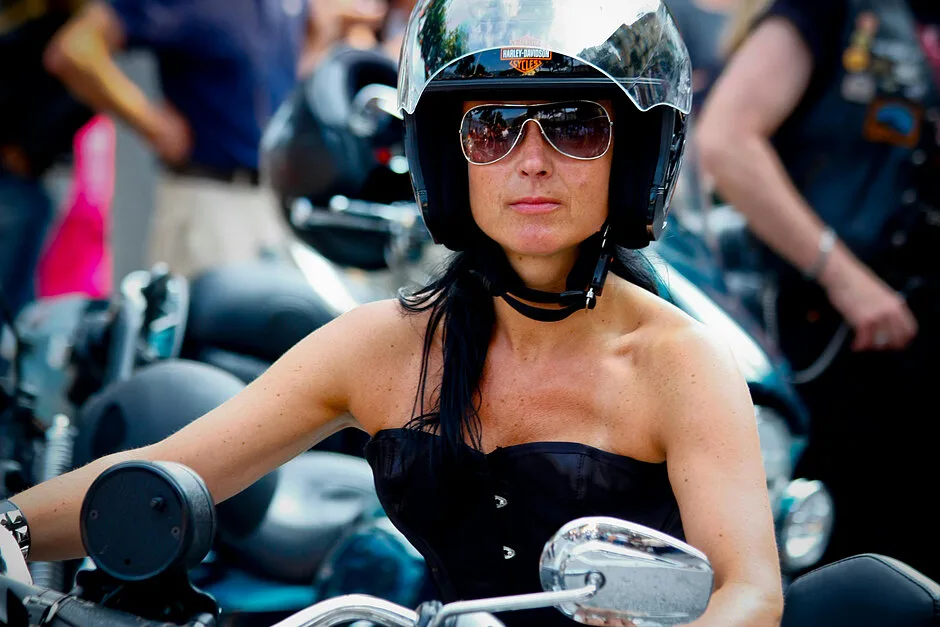Motocyklistki organizują przejazd dla wsparcia walki z rakiem
