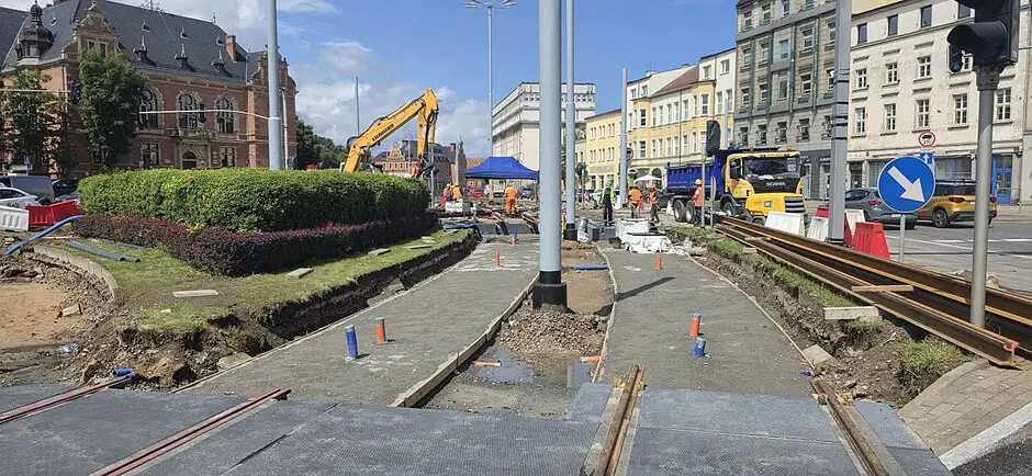 Pełen ruch na węźle Hucisko przywrócony, prace trwają