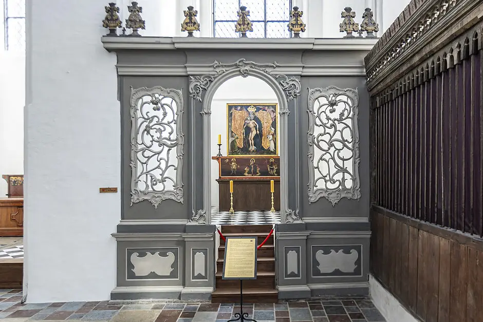 Ołtarz św. Trójcy z XV wieku w Kaplicy św. Michała w Bazylice Mariackiej