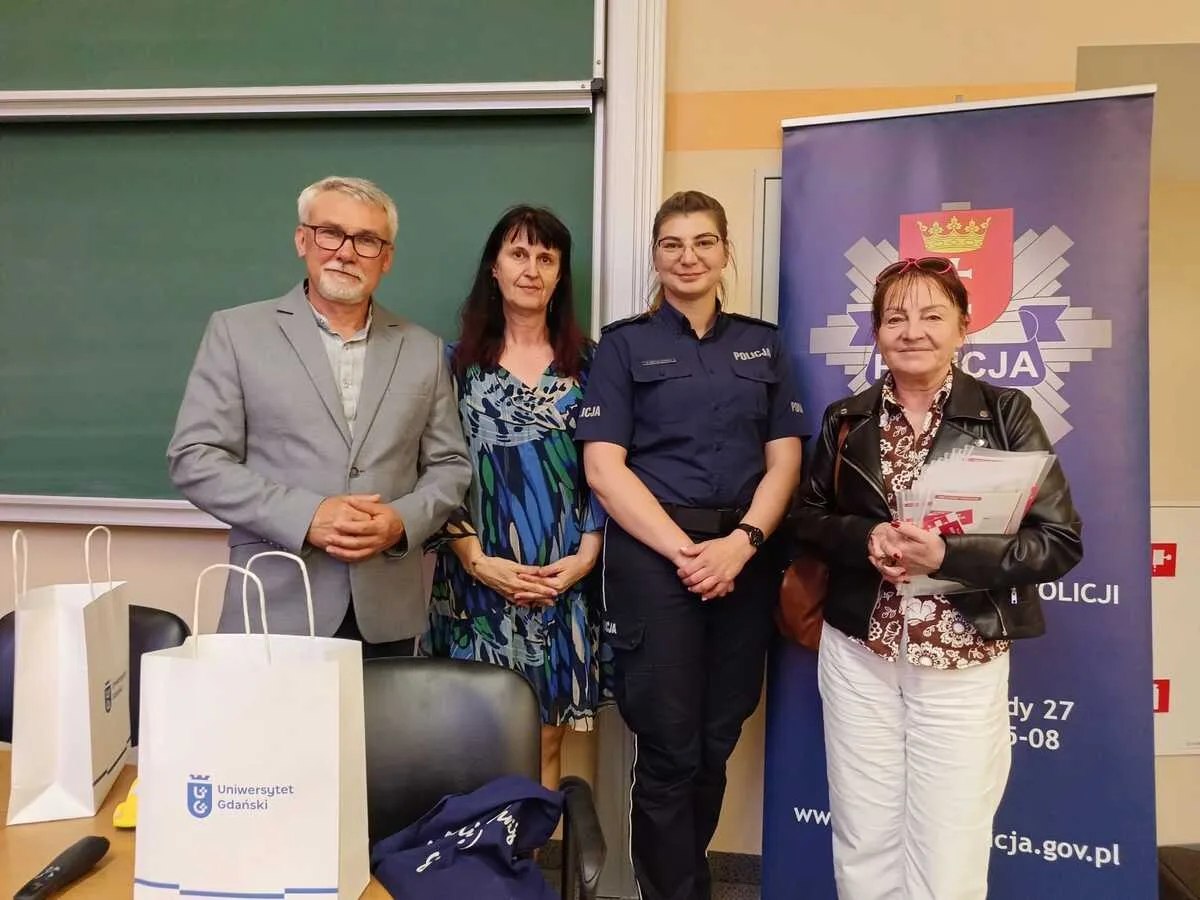 Debata o bezpieczeństwie seniorów na Uniwersytecie Gdańskim