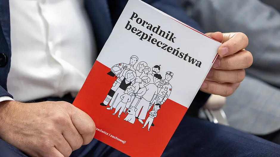 Poradnik bezpieczeństwa dostępny w Polskim Języku Migowym
