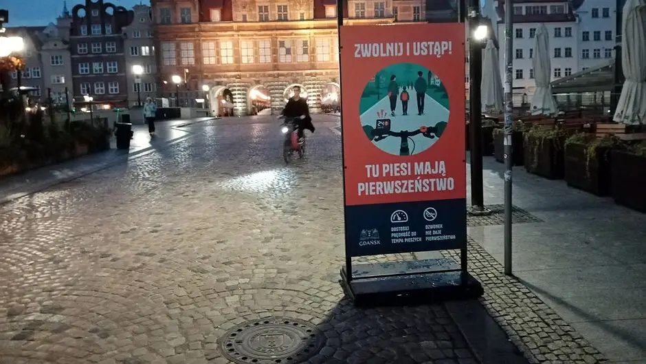 Bezpieczeństwo na ciągach pieszo-rowerowych