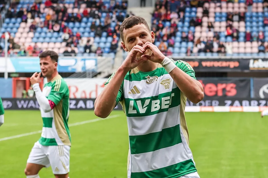 Lechia Gdańsk przegrywa z Widzewem Łódź, zbliża się do spadku z Ekstraklasy
