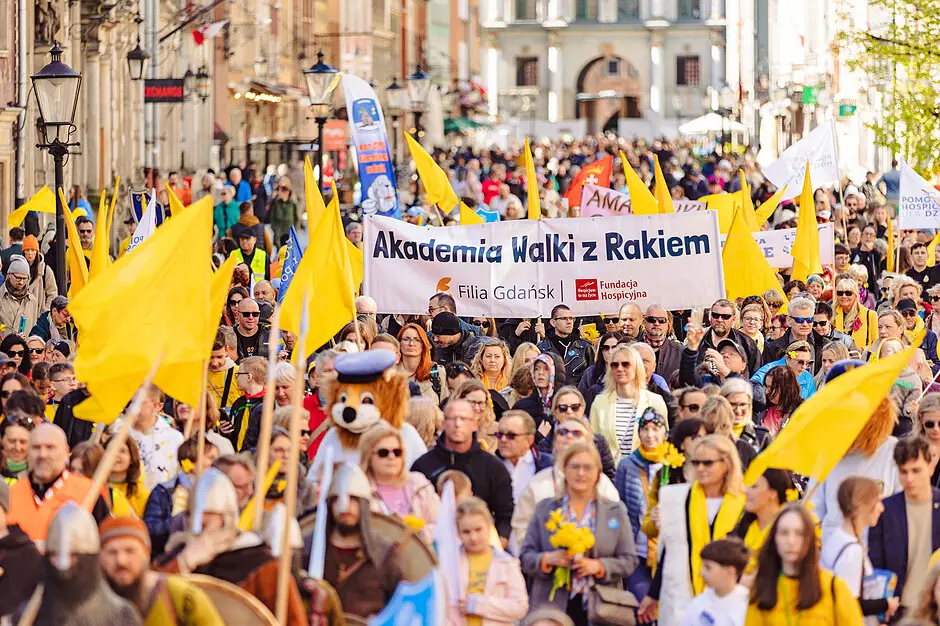 Wernisaż wystawy „Między diagnozą a siłą” z okazji 20-lecia Akademii Walki z Rakiem