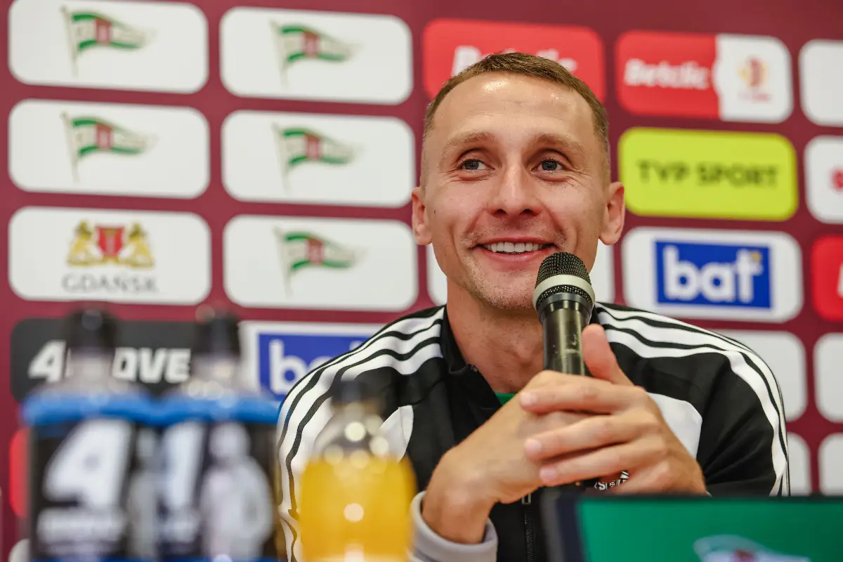 Trener Vladyslav Lupashko przed meczem Polonia vs Lechia