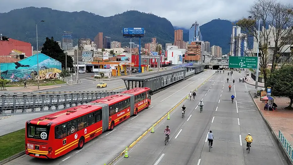 Gdańsk i Bogota: Spotkanie o rozwoju transportu