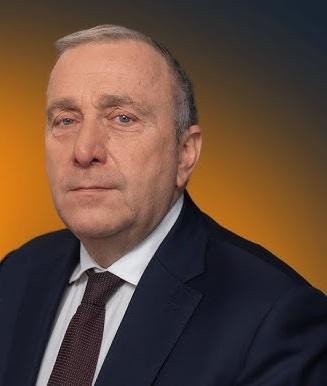 Grzegorz Schetyna z żoną Kaliną Rowińską i córką Natalią, ukazujący jego życie prywatne i rodzinne.