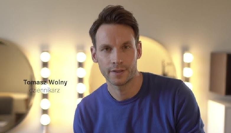 Tomasz Wolny uprawiający kitesurfing / grający w koszykówkę / trenujący brazylijskie jiu jitsu, ukazujący jego pasje sportowe.